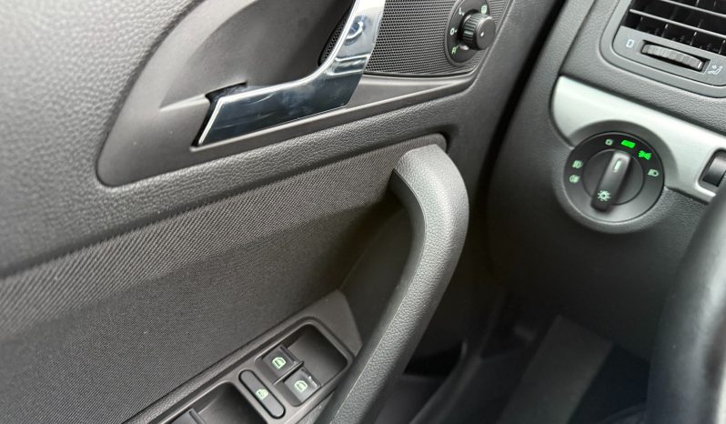 
								Škoda Yeti 2.0 TDI 110 KS ELEGANCE XENON 2010 full									