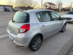 
										Renault Clio 1.5 dCi NAVIGACIJA 20TH Anniversary 75 KS 2011 full									