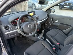 
										Renault Clio 1.5 dCi NAVIGACIJA 20TH Anniversary 75 KS 2011 full									