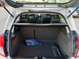 
										Renault Clio 1.5 dCi NAVIGACIJA 20TH Anniversary 75 KS 2011 full									