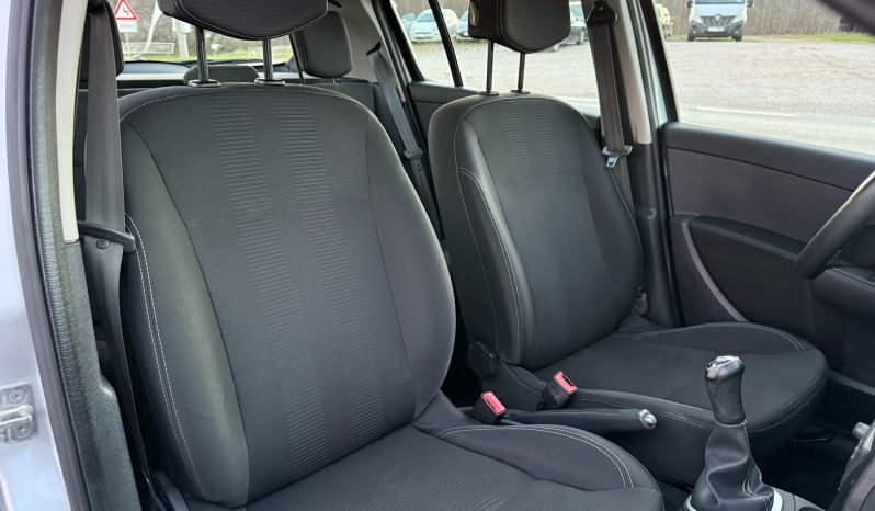 
								Renault Clio 1.5 dCi NAVIGACIJA 20TH Anniversary 75 KS 2011 full									