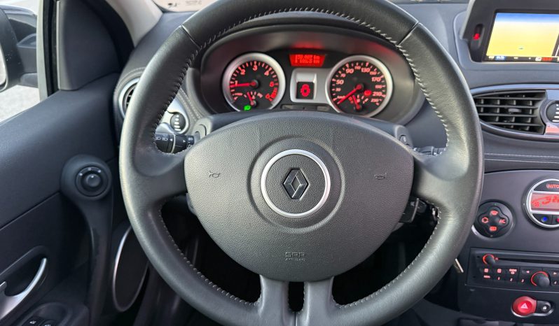 
								Renault Clio 1.5 dCi NAVIGACIJA 20TH Anniversary 75 KS 2011 full									