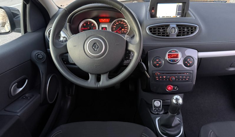 
								Renault Clio 1.5 dCi NAVIGACIJA 20TH Anniversary 75 KS 2011 full									