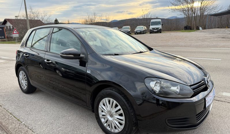 
								Volkswagen Golf 6 1.6 TDI 105 KS 2012 full									
