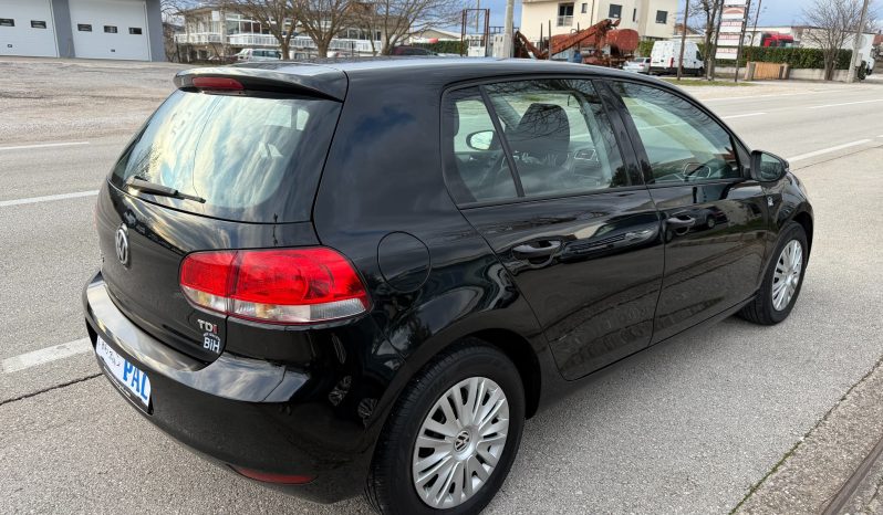 
								Volkswagen Golf 6 1.6 TDI 105 KS 2012 full									