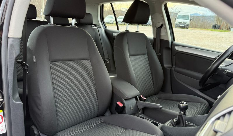 
								Volkswagen Golf 6 1.6 TDI 105 KS 2012 full									