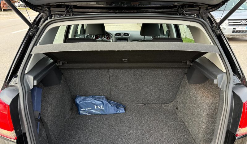 
								Volkswagen Golf 6 1.6 TDI 105 KS 2012 full									