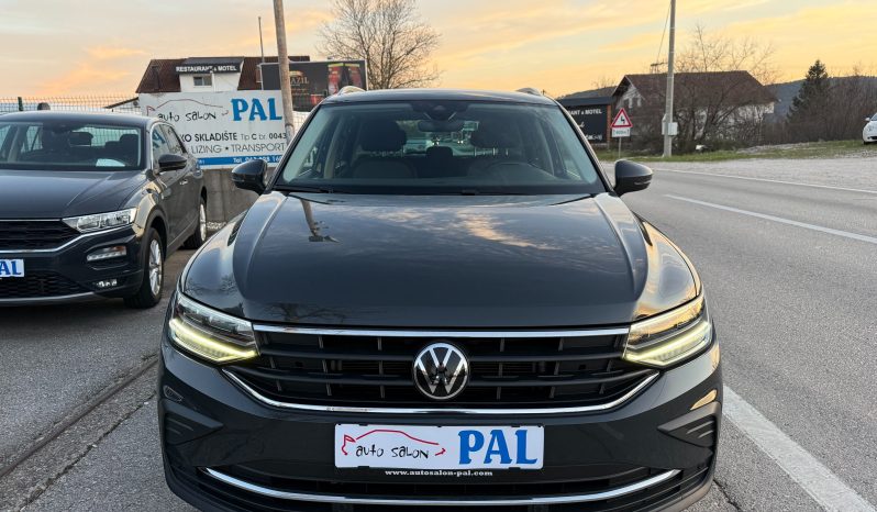 
								Volkswagen Tiguan 2.0 TDI 150 KS DSG7 F1 Life LED NAVI ACC FACELIFT 2022 full									