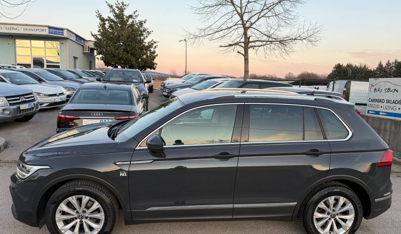 
								Volkswagen Tiguan 2.0 TDI 150 KS DSG7 F1 Life LED NAVI ACC FACELIFT 2022 full									