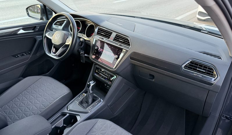 
								Volkswagen Tiguan 2.0 TDI 150 KS DSG7 F1 Life LED NAVI ACC FACELIFT 2022 full									