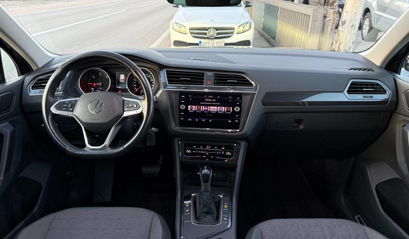 
								Volkswagen Tiguan 2.0 TDI 150 KS DSG7 F1 Life LED NAVI ACC FACELIFT 2022 full									