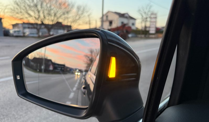 
								Volkswagen Tiguan 2.0 TDI 150 KS DSG7 F1 Life LED NAVI ACC FACELIFT 2022 full									