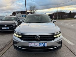 
										Volkswagen Tiguan 2.0 TDI 150 KS DSG7 F1 Life LED NAVI ACC 2021 full									