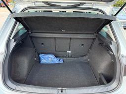 
										Volkswagen Tiguan 2.0 TDI 150 KS DSG7 F1 Life LED NAVI ACC 2021 full									
