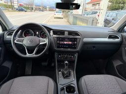 
										Volkswagen Tiguan 2.0 TDI 150 KS DSG7 F1 Life LED NAVI ACC 2021 full									
