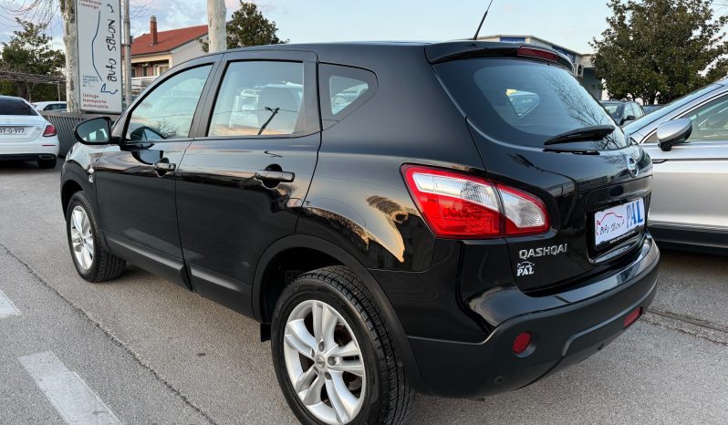 
								Nissan Qashqai 1.5 dCi 110 KS Connecta 2012 full									