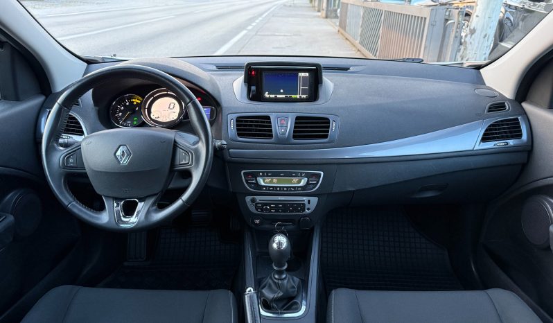 
								Renault Megane 1.5 dCi 110 KS NAVIGACIJA LIMITED FACELIFT Senzori 2015 full									