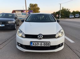 
										Volkswagen Golf 6 1.6 TDI MATCH Bi-Xenon LED Parktronic 2012 full									