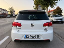 
										Volkswagen Golf 6 1.6 TDI MATCH Bi-Xenon LED Parktronic 2012 full									