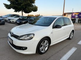 Volkswagen Golf 6 1.6 TDI MATCH Bi-Xenon LED Parktronic 2012