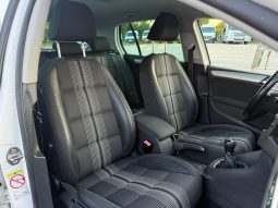 
										Volkswagen Golf 6 1.6 TDI MATCH Bi-Xenon LED Parktronic 2012 full									