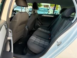 
										Volkswagen Golf 6 1.6 TDI MATCH Bi-Xenon LED Parktronic 2012 full									