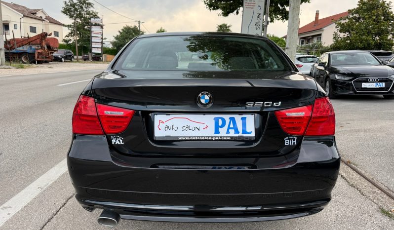 
								BMW 320d E90 Automatik 184 KS Edition 2011 full									
