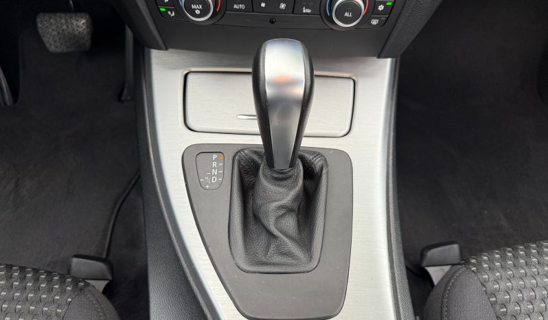 
								BMW 320d E90 Automatik 184 KS Edition 2011 full									