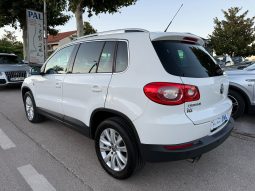 
										Volkswagen Tiguan 2.0 TDI DSG 140 KS Panorama Sport&Style full									