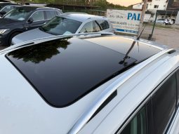 
										Volkswagen Tiguan 2.0 TDI DSG 140 KS Panorama Sport&Style full									