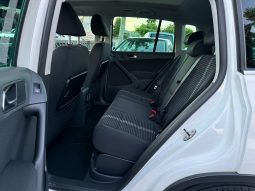 
										Volkswagen Tiguan 2.0 TDI DSG 140 KS Panorama Sport&Style full									