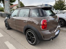 
										MINI Cooper S Countryman 1.6 Benzin AUTOMATIK ALL4 184 KS NAVIGACIJA full									