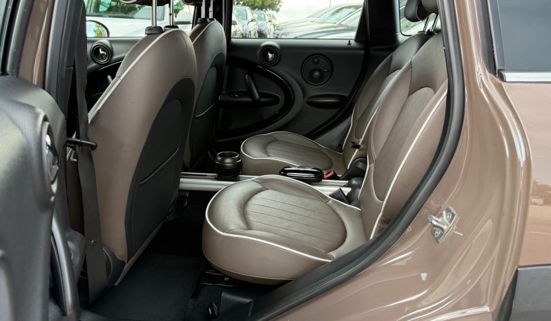 
								MINI Cooper S Countryman 1.6 Benzin AUTOMATIK ALL4 184 KS NAVIGACIJA full									