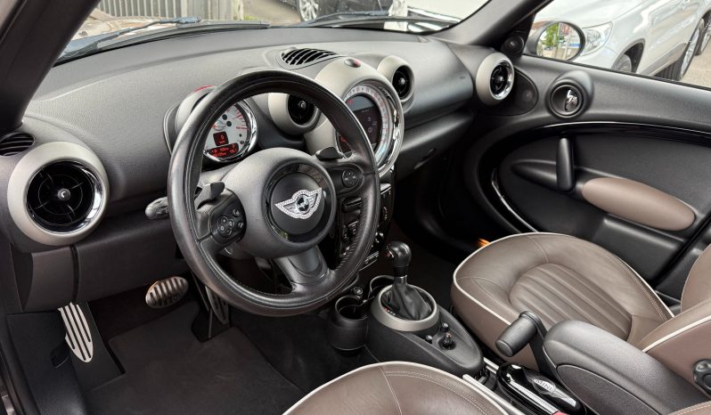 
								MINI Cooper S Countryman 1.6 Benzin AUTOMATIK ALL4 184 KS NAVIGACIJA full									