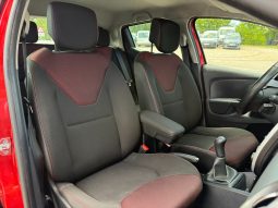 
										Renault Clio 4 1.5 dCi NAVIGACIJA Expression Euro 6 2016 full									