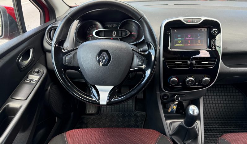 
								Renault Clio 4 1.5 dCi NAVIGACIJA Expression Euro 6 2016 full									