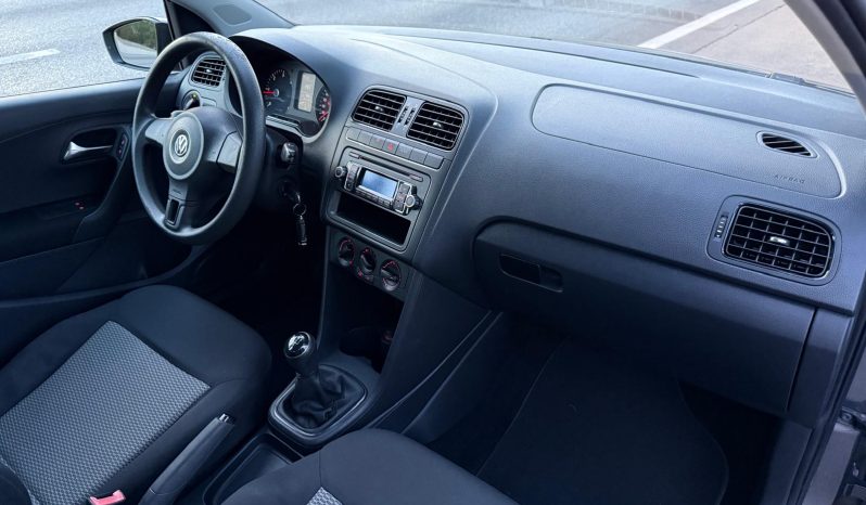 
								Volkswagen Polo 6R 1.2 TDI 75 KS 2011 full									