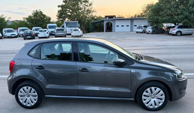 
								Volkswagen Polo 6R 1.2 TDI 75 KS 2011 full									