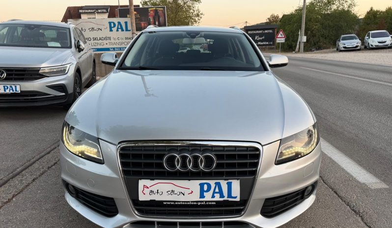 
								Audi A4 2.0 TDI Automatik F1 Xenon LED NAVIGACIJA Euro 5 2010 full									