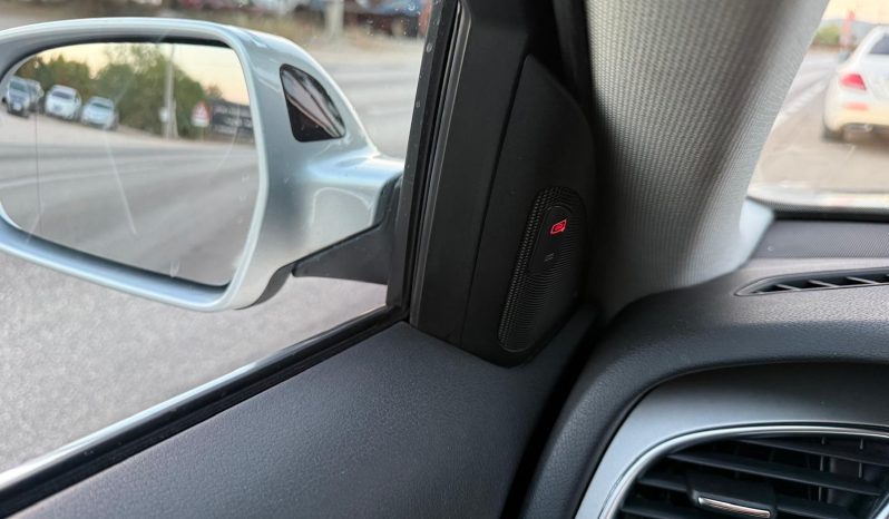 
								Audi A4 2.0 TDI Automatik F1 Xenon LED NAVIGACIJA Euro 5 2010 full									