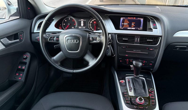 
								Audi A4 2.0 TDI Automatik F1 Xenon LED NAVIGACIJA Euro 5 2010 full									