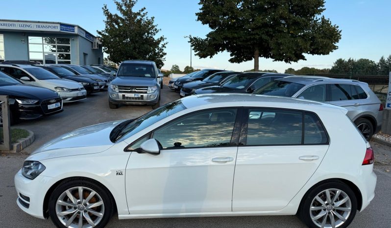 
								Volkswagen Golf 7 1.6 TDI 105 KS Highline full									