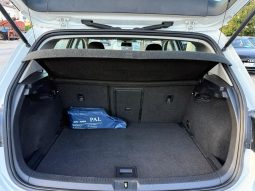 
										Volkswagen Golf 7 1.6 TDI 105 KS Highline full									