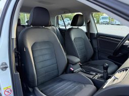 
										Volkswagen Golf 7 1.6 TDI 105 KS Highline full									