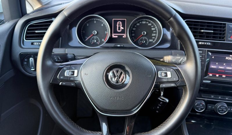 
								Volkswagen Golf 7 1.6 TDI 105 KS Highline full									