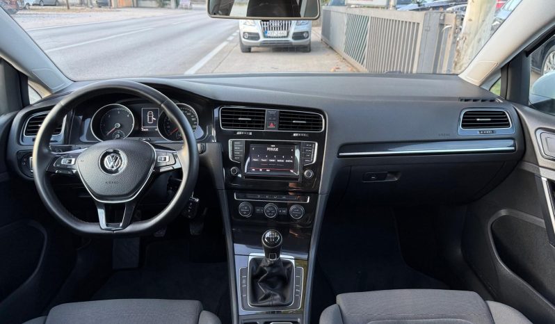 
								Volkswagen Golf 7 1.6 TDI 105 KS Highline full									