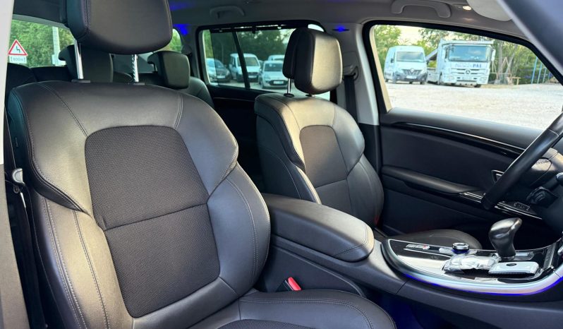 
								Renault Espace 1.6 dCi 160 KS INTENS 4CONTROL AUTOMATIK 7 Sjedišta Full LED Panorama Kamera full									