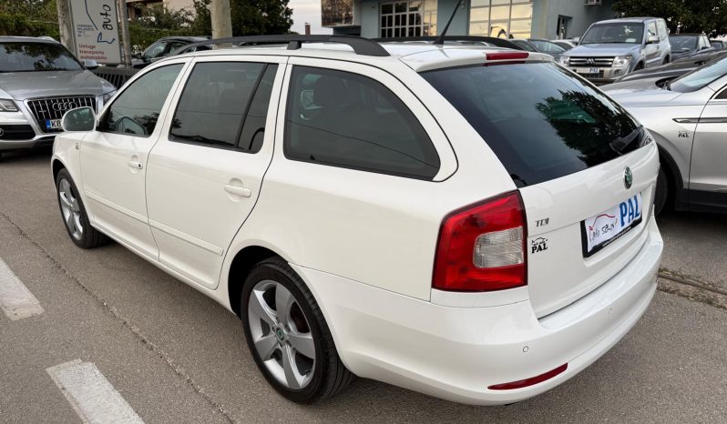 
								Škoda Octavia A5 1.6 TDI DSG Automatik ELEGANCE Facelift 2011 full									