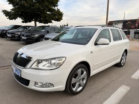 Škoda Octavia A5 1.6 TDI DSG Automatik ELEGANCE Facelift 2011