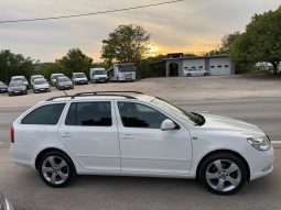 
										Škoda Octavia A5 1.6 TDI DSG Automatik ELEGANCE Facelift 2011 full									